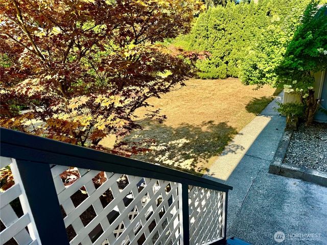 14820 NE 12th Street, Bellevue, WA 98007