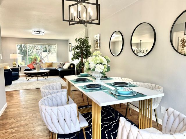 14820 NE 12th Street, Bellevue, WA 98007