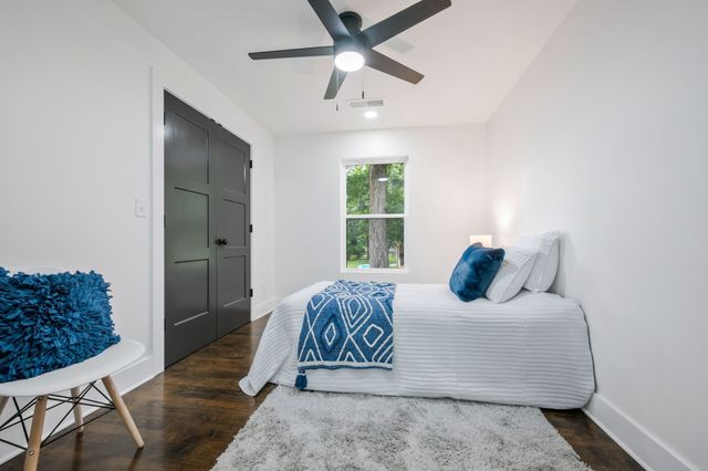 704 Pond Rd, Dickson, TN 37055