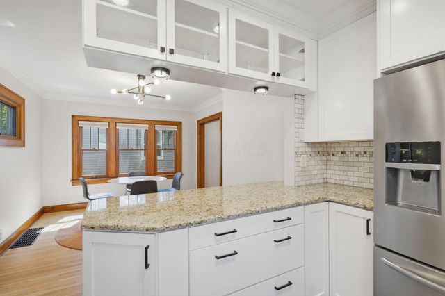94 Acton Road, Columbus, OH 43214
