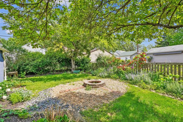 94 Acton Road, Columbus, OH 43214