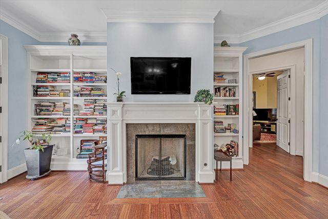 2125 Yellow Mountain Rd SE Apt 111, Roanoke, VA 24014