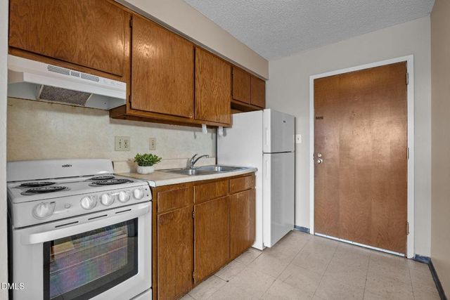 4700 Westgrove Street 709, Raleigh, NC 27606