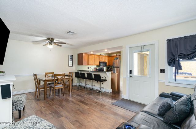 1010 Abada Court NE, 102, Palm Bay, FL 32905