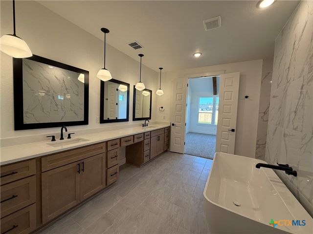 6619 King Oaks Boulevard, Salado, TX 76571