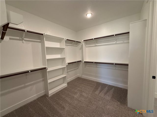 6619 King Oaks Boulevard, Salado, TX 76571