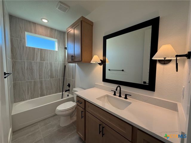 6619 King Oaks Boulevard, Salado, TX 76571