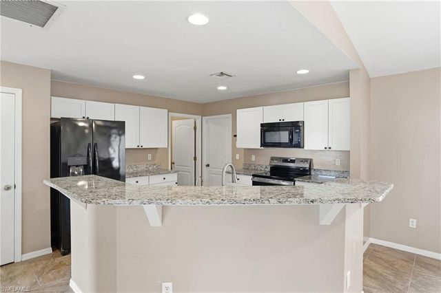1621 NW 18th ST, Cape Coral, FL 33993