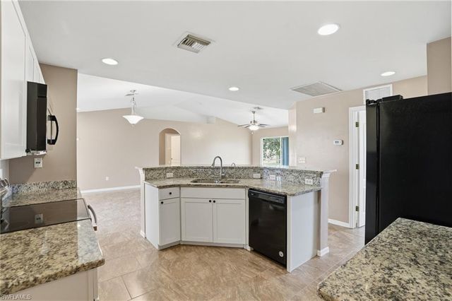 1621 NW 18th ST, Cape Coral, FL 33993