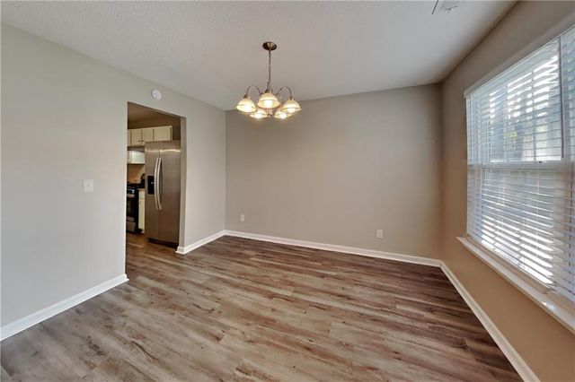 573 Grandview Circle, Powder Springs, GA 30127