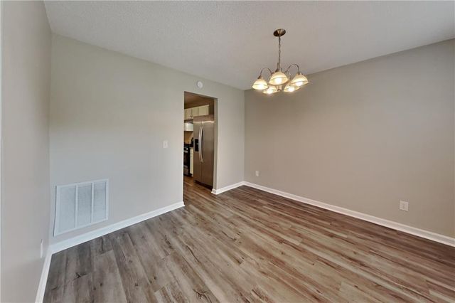 573 Grandview Circle, Powder Springs, GA 30127