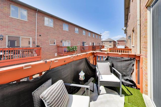 6816 W 65th Street 2, Chicago, IL 60638