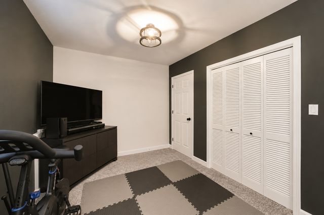6816 W 65th Street 2, Chicago, IL 60638