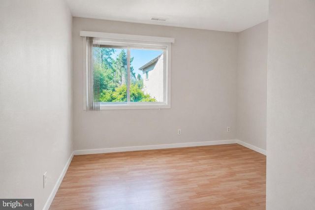 2210 SAYRE DR, Princeton, NJ 08540