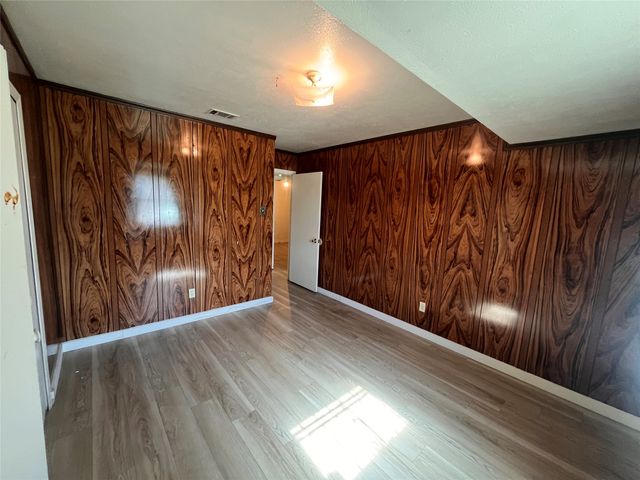 6808 Sweet Sue Lane, Dallas, TX 75241