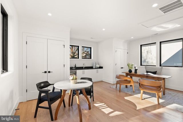 3108 6TH ST N, Arlington, VA 22201