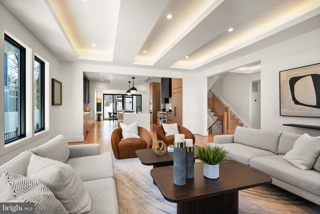 3108 6TH ST N, Arlington, VA 22201