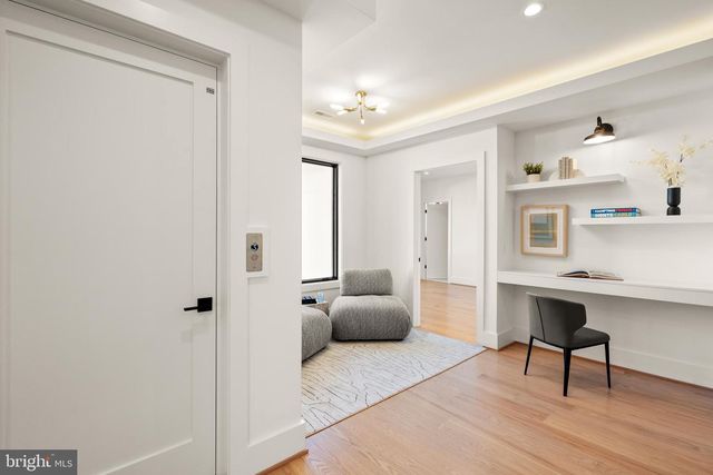 3108 6TH ST N, Arlington, VA 22201