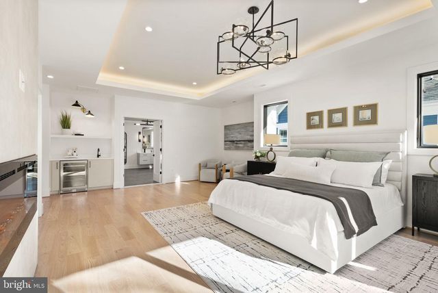 3108 6TH ST N, Arlington, VA 22201