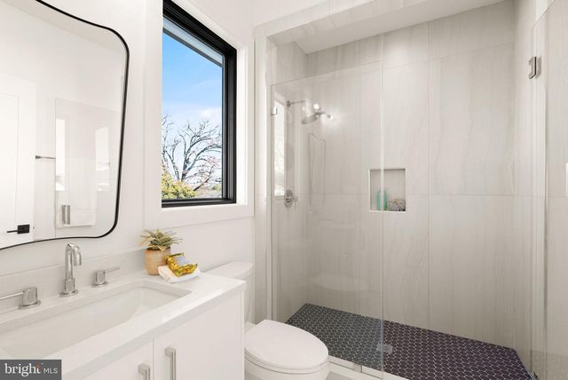 3108 6TH ST N, Arlington, VA 22201