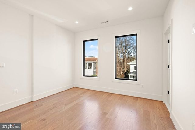 3108 6TH ST N, Arlington, VA 22201