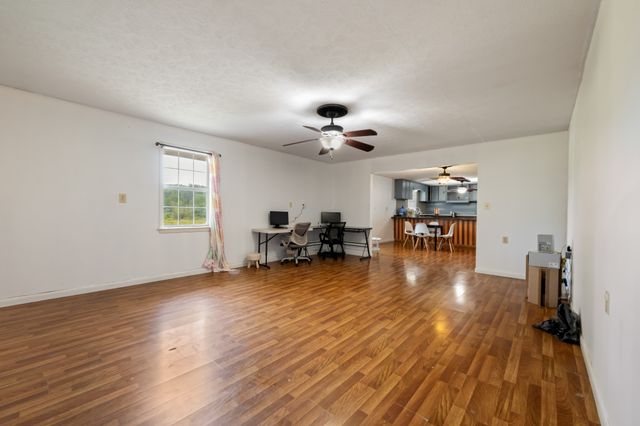 27653 US 127, Pikeville, TN 37367
