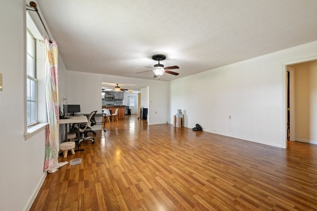 27653 US 127, Pikeville, TN 37367