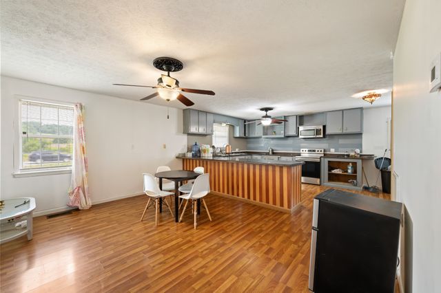 27653 US 127, Pikeville, TN 37367