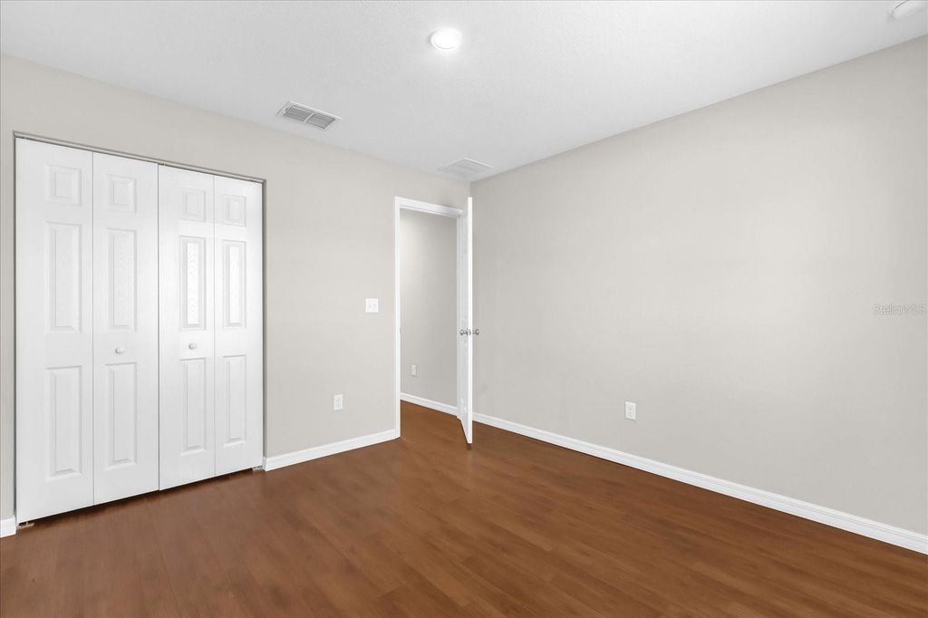 Image 18 of property listing at 260 MARION OAKS GOLF WAY, Ocala, FL 34473