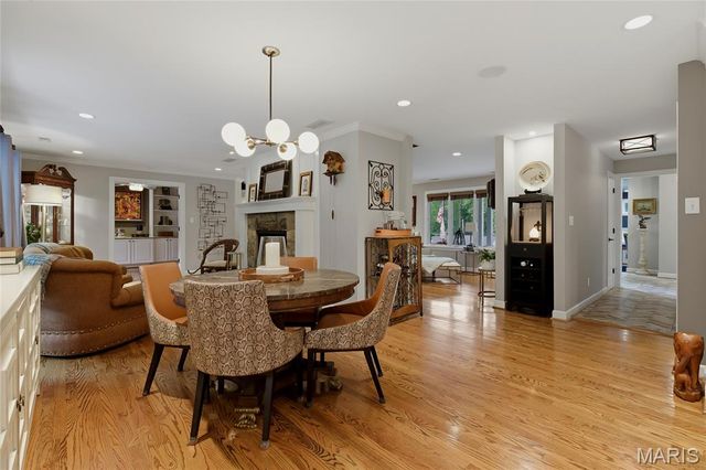 41 Beaver Drive, Creve Coeur, MO 63141