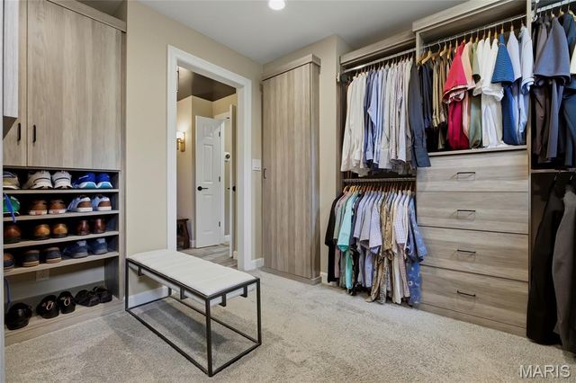41 Beaver Drive, Creve Coeur, MO 63141