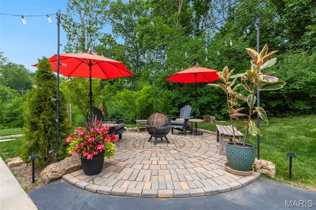 41 Beaver Drive, Creve Coeur, MO 63141