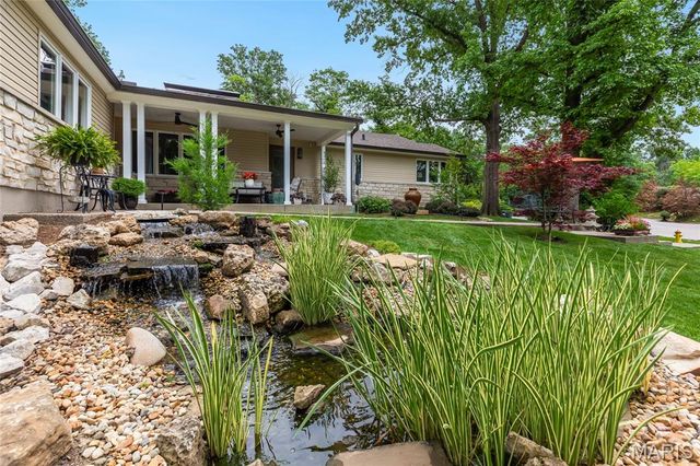41 Beaver Drive, Creve Coeur, MO 63141