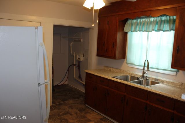 3816 Andersonville Hwy, Andersonville, TN 37705
