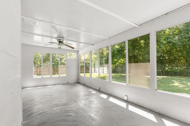 1845 S Link Avenue, Springfield, MO 65804