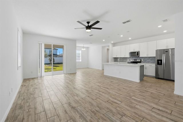 5724 IRON BRAND ROAD, St Cloud, FL 34771