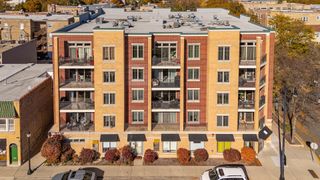 8000 Kilpatrick Avenue 2B, Skokie, IL 60076