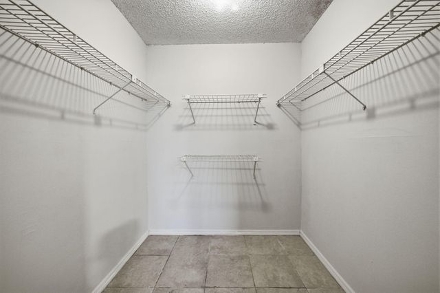 1043 NW 85th Avenue B-4, Plantation, FL 33322