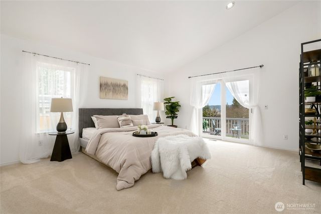 15920 NE 51st St, Redmond, WA 98052