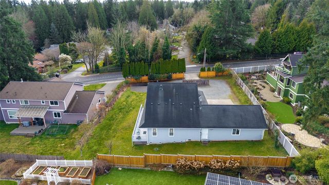 15920 NE 51st St, Redmond, WA 98052