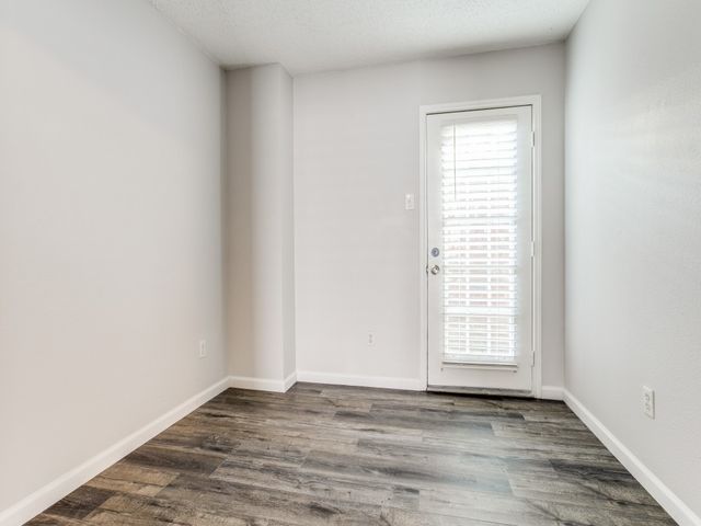 571 Majestic Park Lane, Cedar Hill, TX 75104