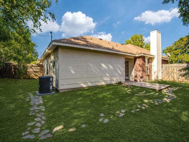 571 Majestic Park Lane, Cedar Hill, TX 75104