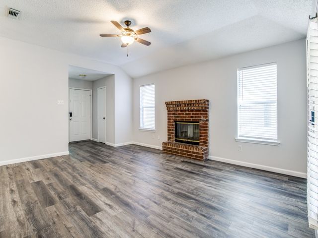 571 Majestic Park Lane, Cedar Hill, TX 75104