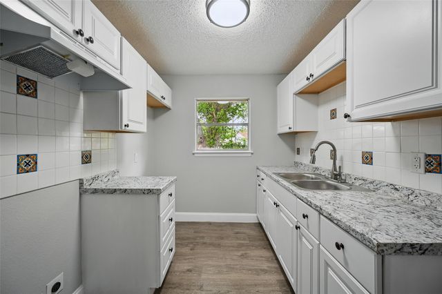 5621 Neystel Road, Fort Worth, TX 76134