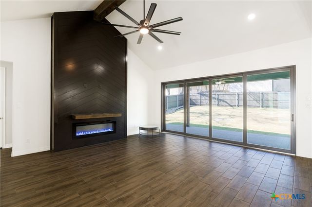 4048 Turning Leaf Drive, Nolanville, TX 76559