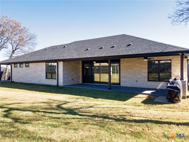 4048 Turning Leaf Drive, Nolanville, TX 76559