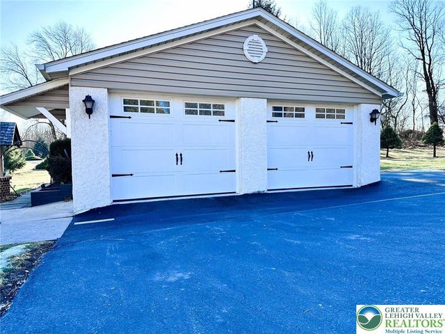 3450 Columbia Street, Whitehall Twp, PA 18052