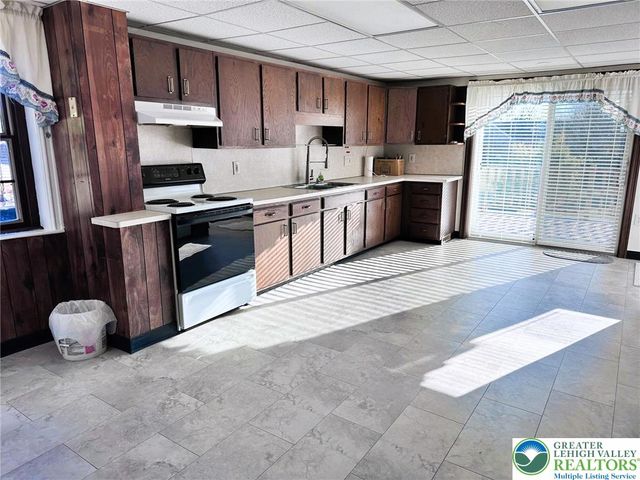 3450 Columbia Street, Whitehall Twp, PA 18052