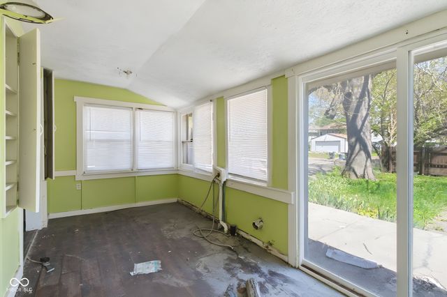 915 N Lasalle Street, Indianapolis, IN 46201