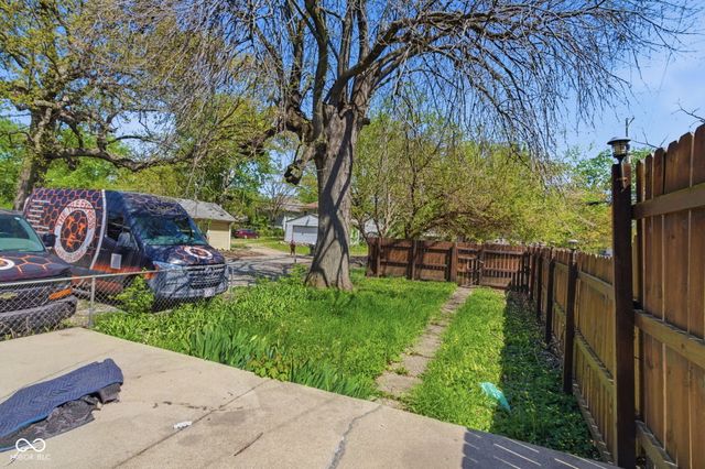 915 N Lasalle Street, Indianapolis, IN 46201